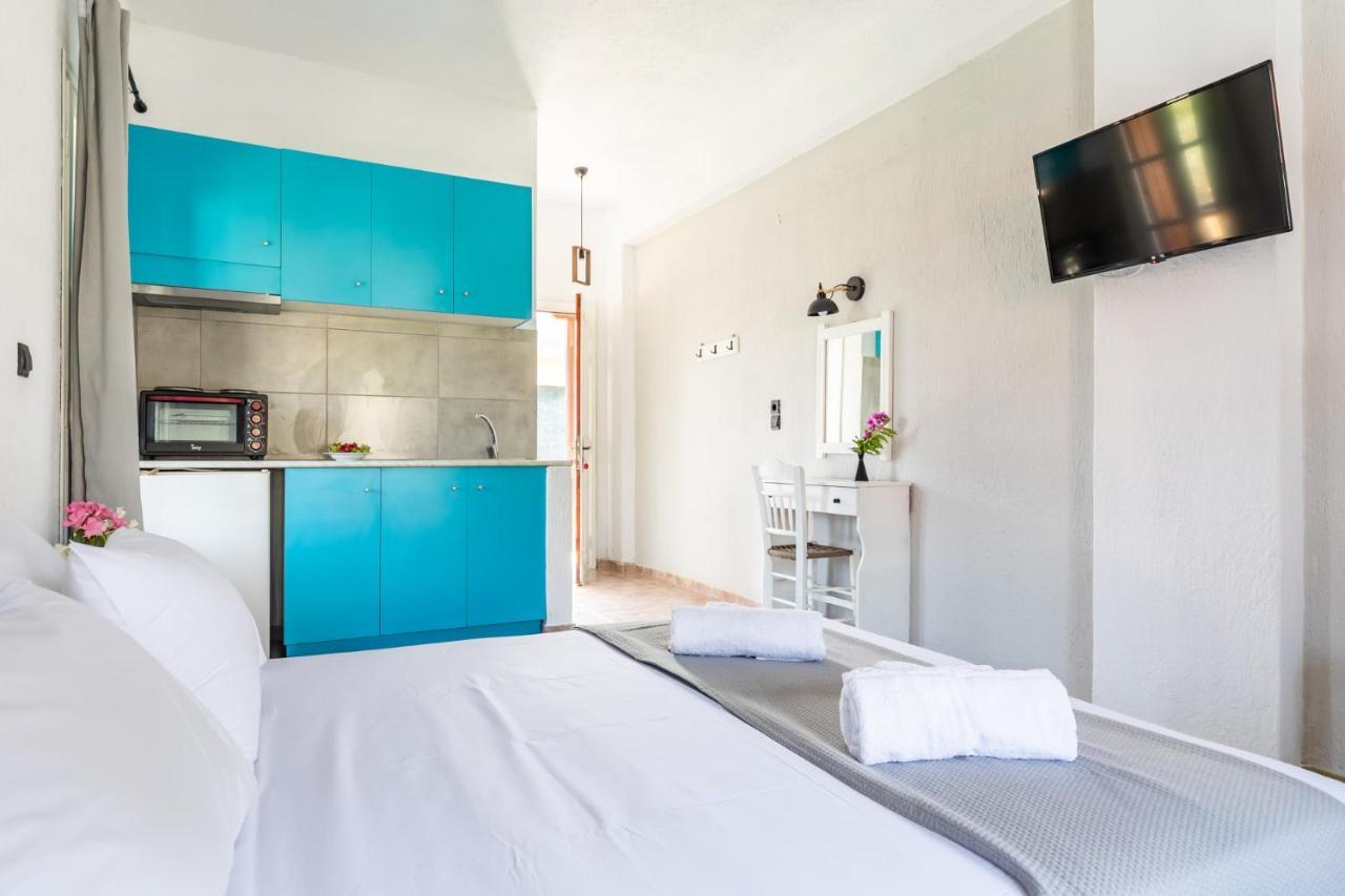 Konstantina Studios Skopelos Exterior foto